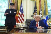 六爻教程美媒：“我们正在夺走埃隆的朋友”，白宫要求特朗普与马斯克共同盟友选边站队